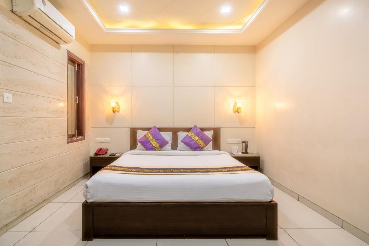 Hotel Sunday Inn Jaipur Luaran gambar